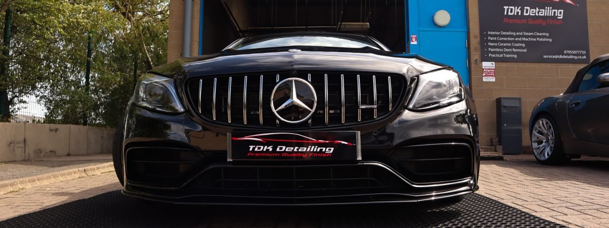 Black Merc outside Studi